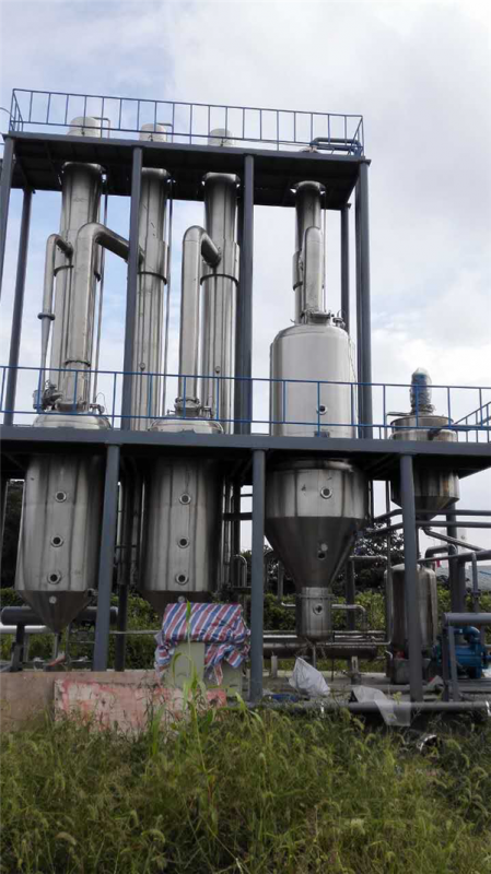 江蘇思源環(huán)保3.8Th鈉鹽三效蒸發(fā)結(jié)晶器